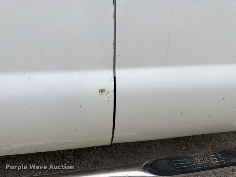 image for item FK3481 2005 Ford F450 Crew Cab flatbed truck