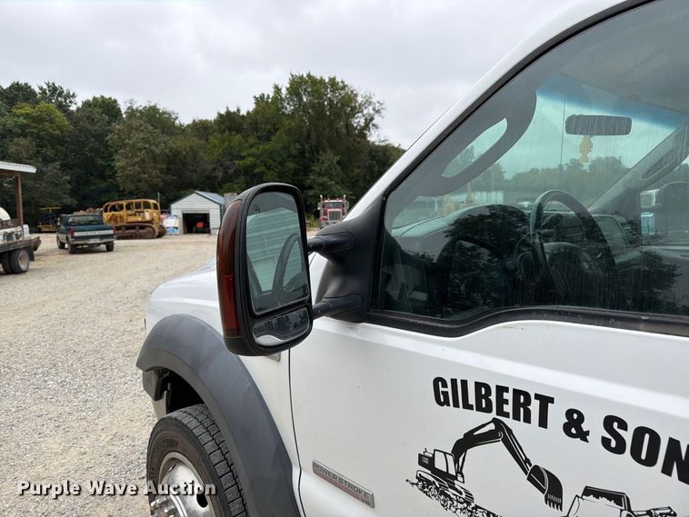 image for item FK3481 2005 Ford F450 Crew Cab flatbed truck