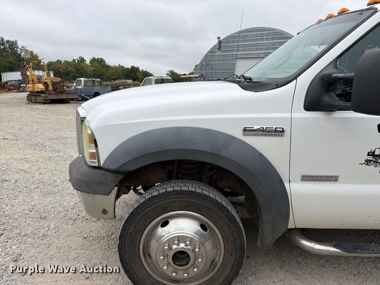 image for item FK3481 2005 Ford F450 Crew Cab flatbed truck