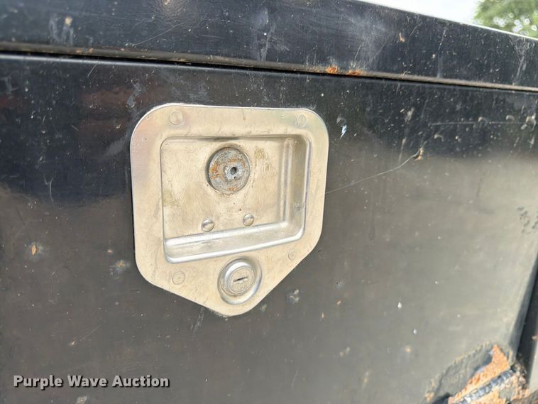 image for item FK3481 2005 Ford F450 Crew Cab flatbed truck