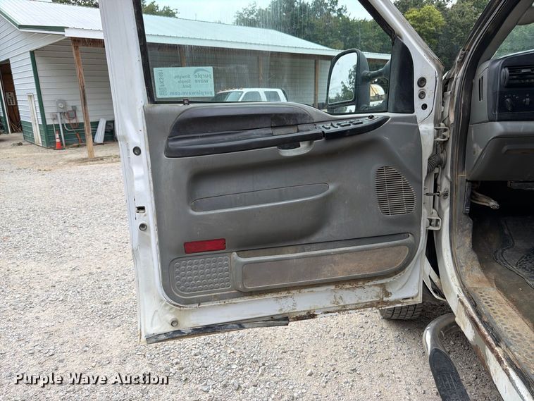 image for item FK3481 2005 Ford F450 Crew Cab flatbed truck