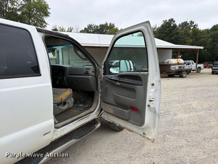 image for item FK3481 2005 Ford F450 Crew Cab flatbed truck