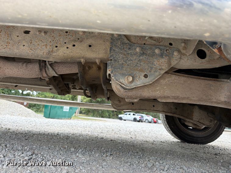 image for item FK3481 2005 Ford F450 Crew Cab flatbed truck