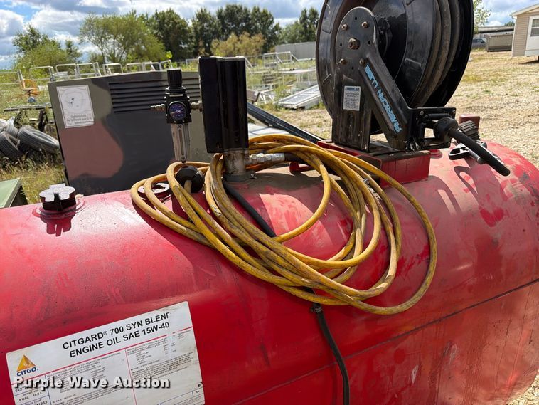 image for item FK3487 Oil tank