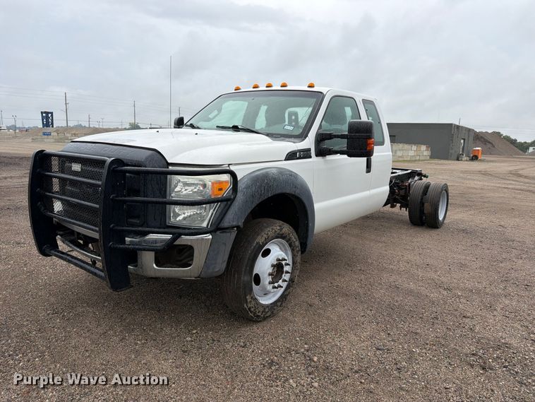 image for item FK3681 2015 Ford F550 Super Duty Ext. Cab truck cab and chassis