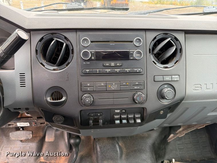 image for item FK3681 2015 Ford F550 Super Duty Ext. Cab truck cab and chassis