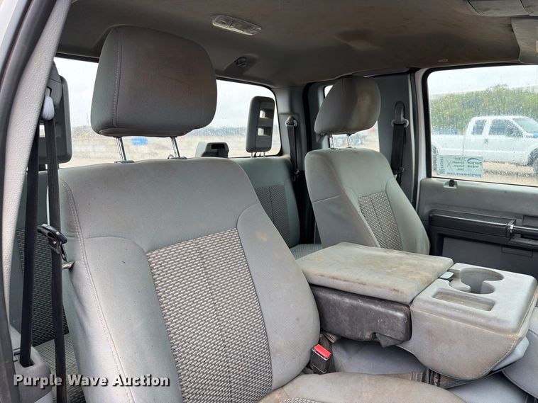 image for item FK3681 2015 Ford F550 Super Duty Ext. Cab truck cab and chassis