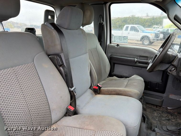 image for item FK3681 2015 Ford F550 Super Duty Ext. Cab truck cab and chassis