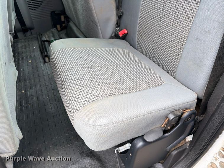 image for item FK3681 2015 Ford F550 Super Duty Ext. Cab truck cab and chassis