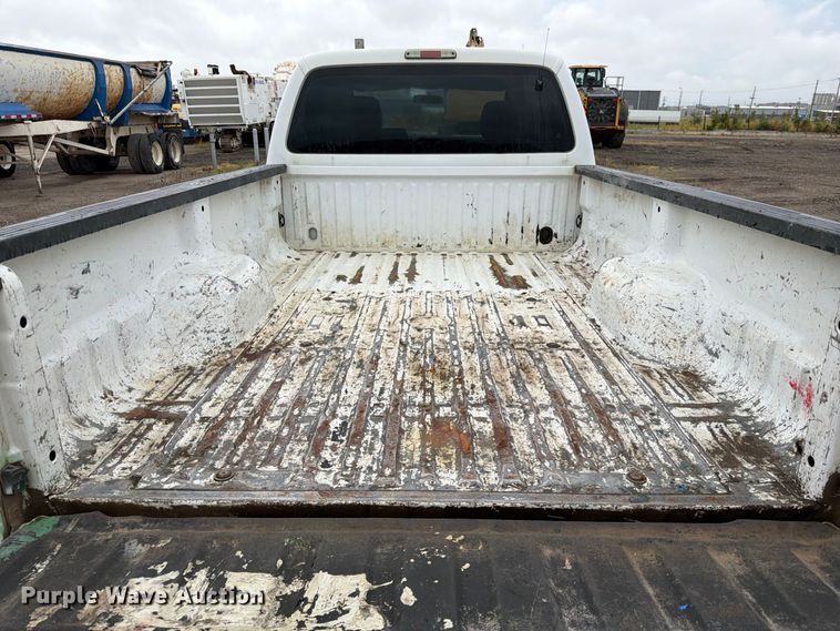 image for item FK3682 2015 Ford F250 Super Duty XL Ext. Cab pickup truck
