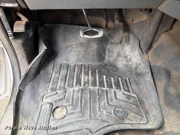 image for item FK3682 2015 Ford F250 Super Duty XL Ext. Cab pickup truck