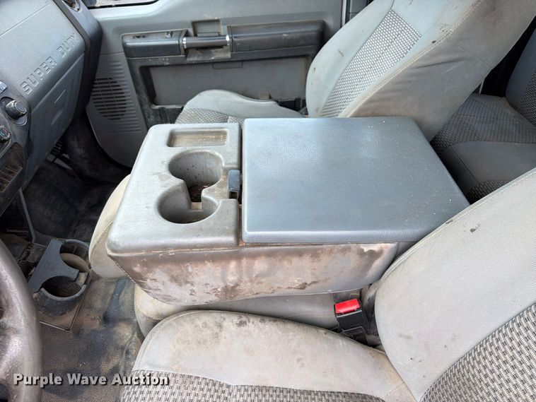 image for item FK3682 2015 Ford F250 Super Duty XL Ext. Cab pickup truck