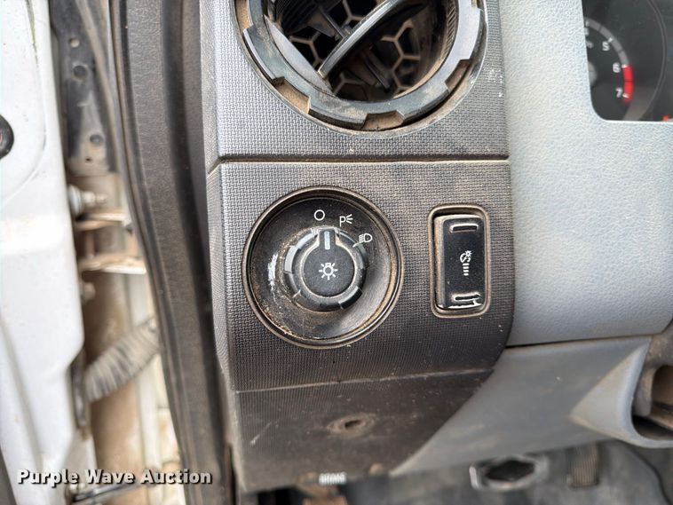 image for item FK3682 2015 Ford F250 Super Duty XL Ext. Cab pickup truck