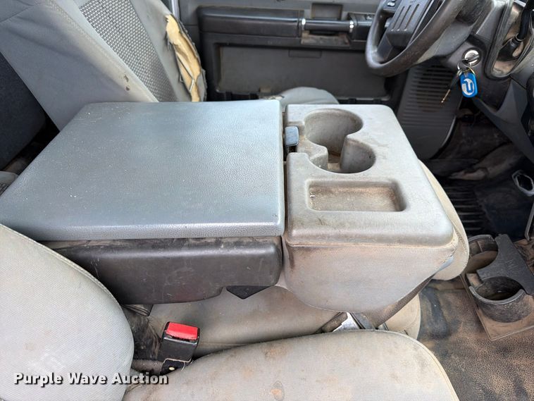 image for item FK3682 2015 Ford F250 Super Duty XL Ext. Cab pickup truck