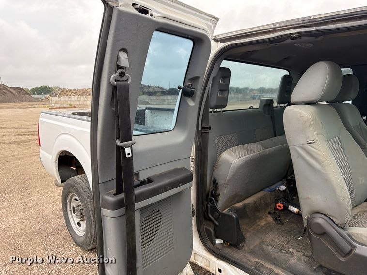 image for item FK3682 2015 Ford F250 Super Duty XL Ext. Cab pickup truck