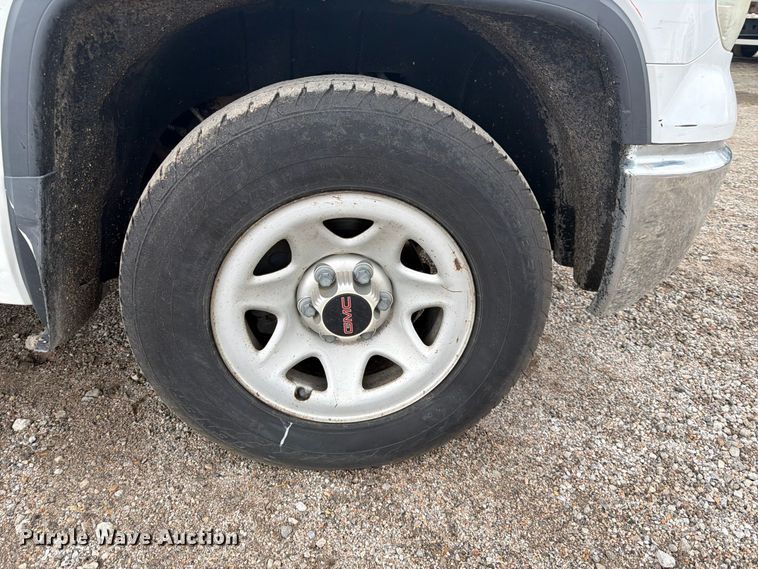 image for item FK3683 2015 GMC Sierra 1500 Ext. Cab pickup truck