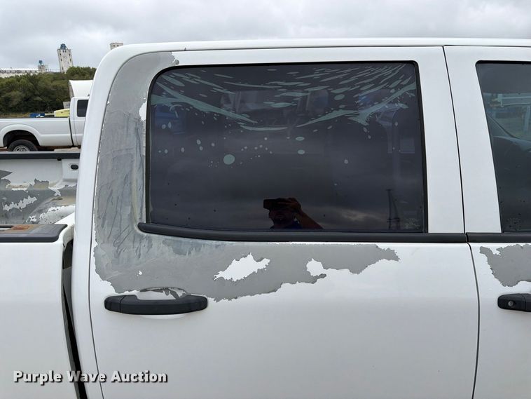 image for item FK3684 2014 GMC Sierra 1500 Crew Cab pickup truck