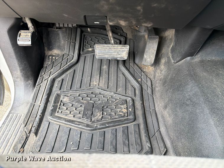 image for item FK3684 2014 GMC Sierra 1500 Crew Cab pickup truck