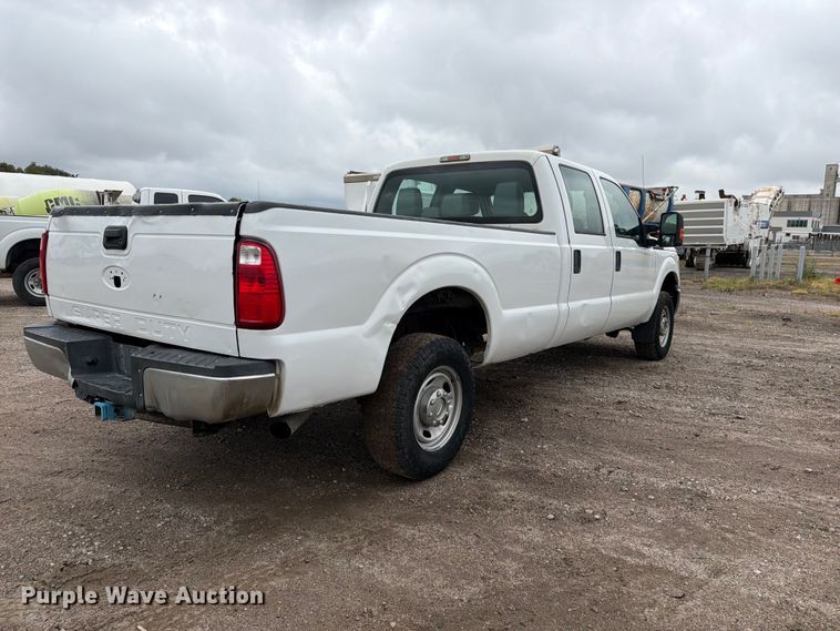image for item FK3685 2015 Ford F250 Super Duty XL Crew Cab pickup truck