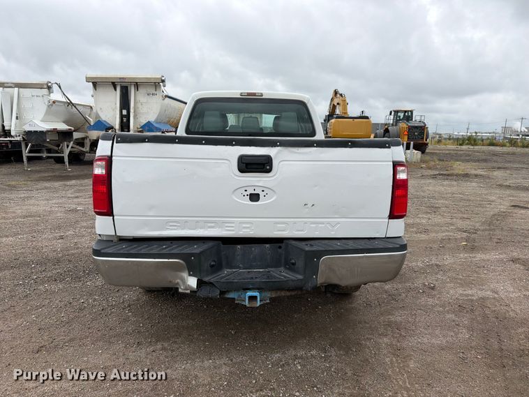 image for item FK3685 2015 Ford F250 Super Duty XL Crew Cab pickup truck