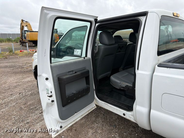image for item FK3685 2015 Ford F250 Super Duty XL Crew Cab pickup truck