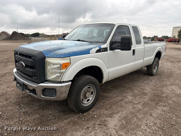 image for item FK3705 2012 Ford F250 Super Duty XL Ext. Cab pickup truck