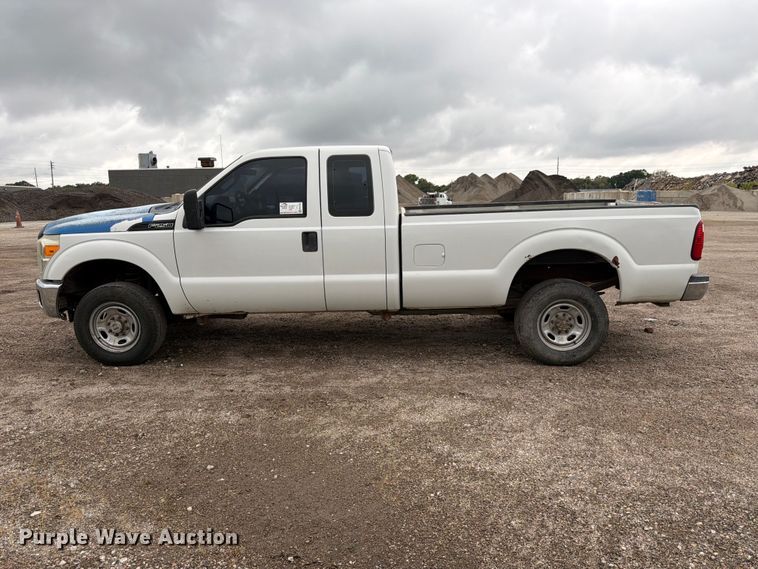 image for item FK3705 2012 Ford F250 Super Duty XL Ext. Cab pickup truck