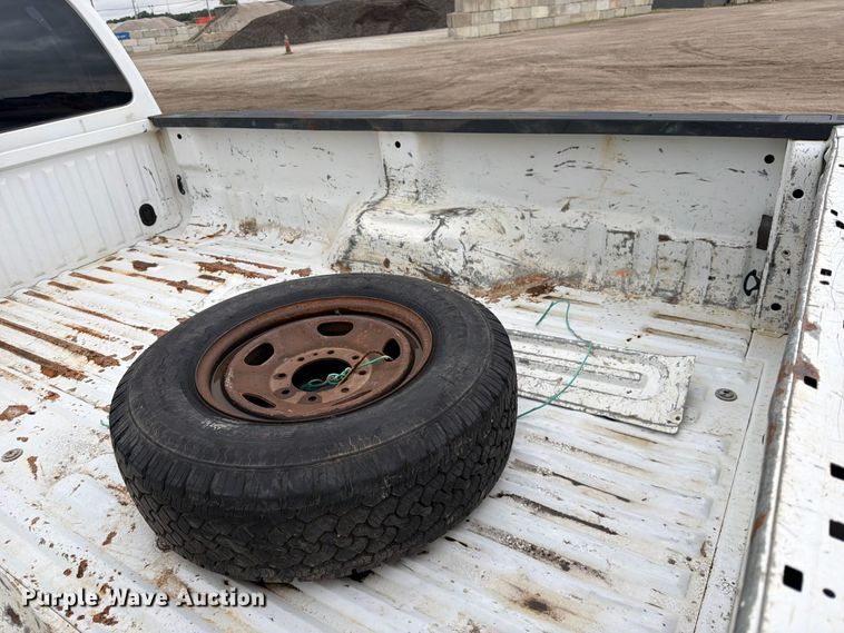 image for item FK3705 2012 Ford F250 Super Duty XL Ext. Cab pickup truck