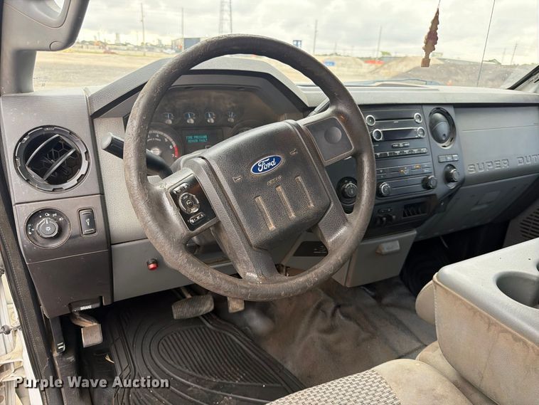 image for item FK3705 2012 Ford F250 Super Duty XL Ext. Cab pickup truck