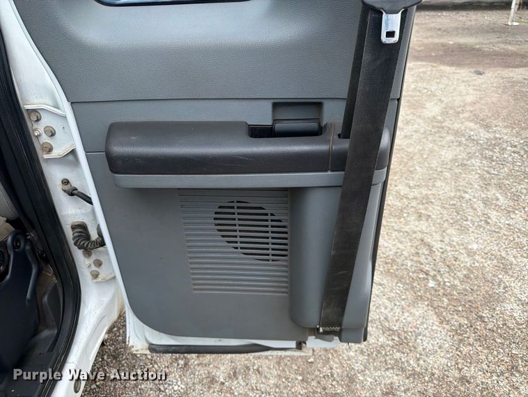 image for item FK3705 2012 Ford F250 Super Duty XL Ext. Cab pickup truck