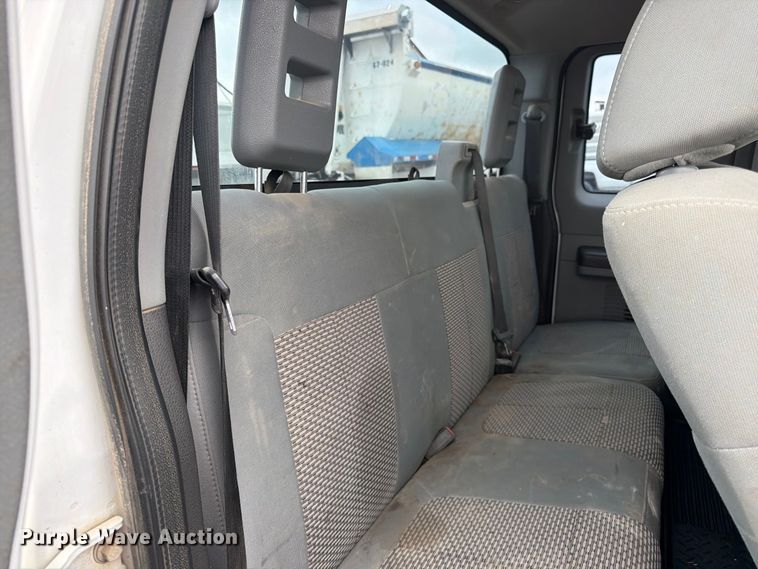 image for item FK3705 2012 Ford F250 Super Duty XL Ext. Cab pickup truck