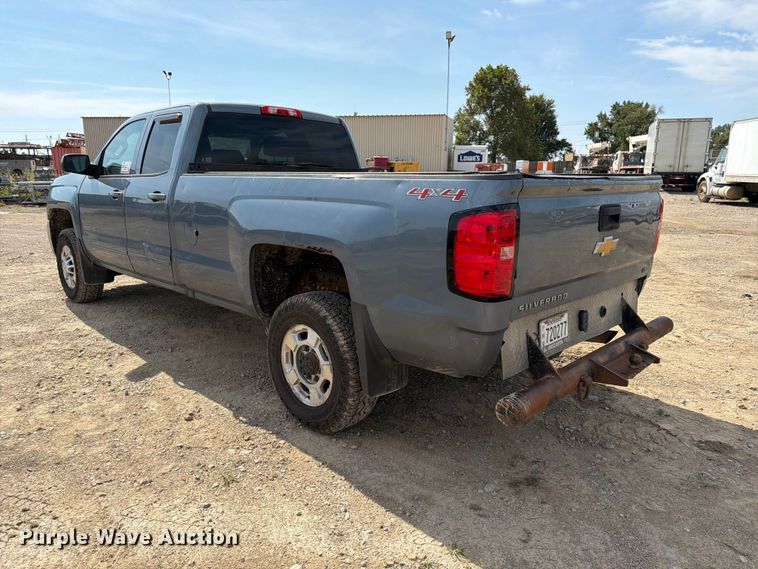 image for item FK3720 2016 Chevrolet Silverado 2500HD Ext. Cab pickup truck