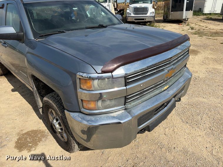 image for item FK3720 2016 Chevrolet Silverado 2500HD Ext. Cab pickup truck