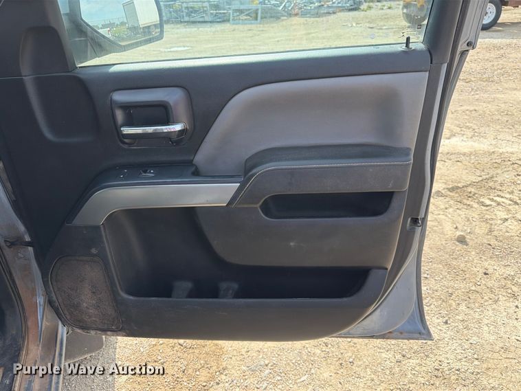 image for item FK3720 2016 Chevrolet Silverado 2500HD Ext. Cab pickup truck