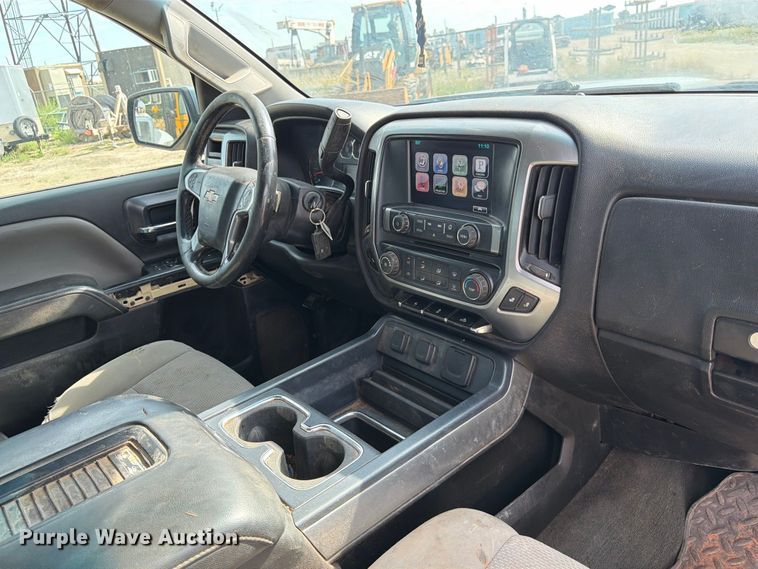 image for item FK3720 2016 Chevrolet Silverado 2500HD Ext. Cab pickup truck