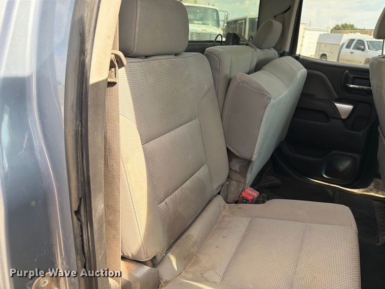 image for item FK3720 2016 Chevrolet Silverado 2500HD Ext. Cab pickup truck