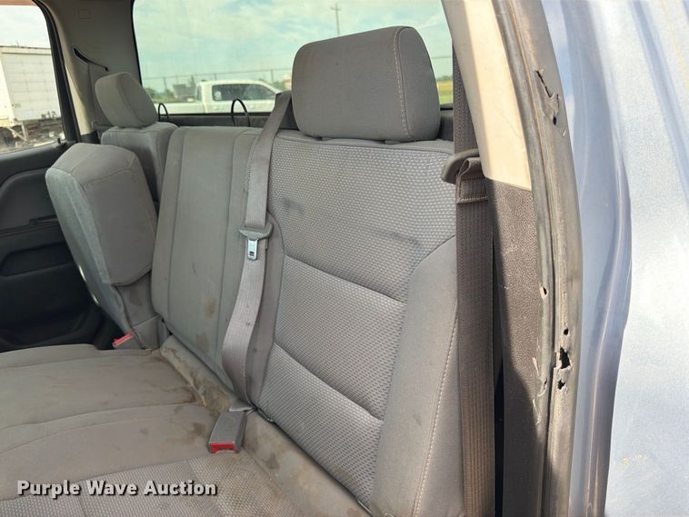 image for item FK3720 2016 Chevrolet Silverado 2500HD Ext. Cab pickup truck