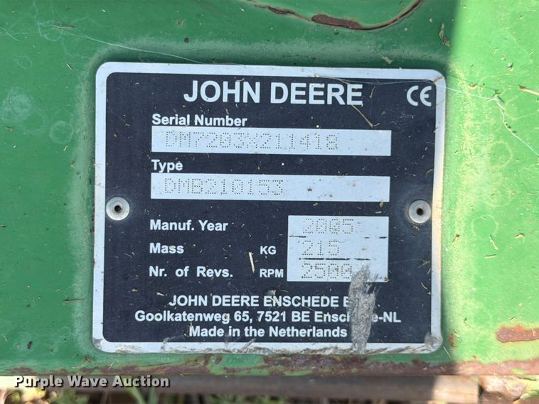 image for item FK3725 2005 John Deere 1435 Series II lawn mower