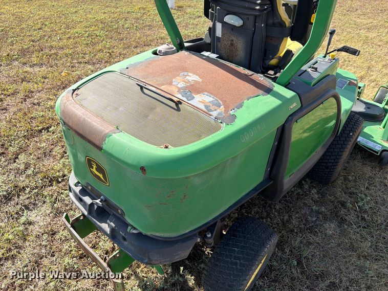 image for item FK3725 2005 John Deere 1435 Series II lawn mower