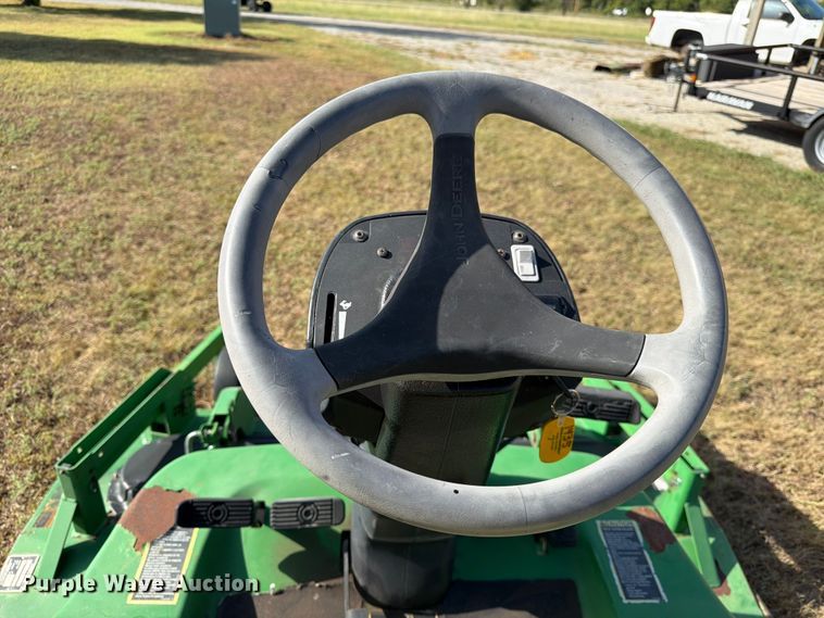 image for item FK3725 2005 John Deere 1435 Series II lawn mower