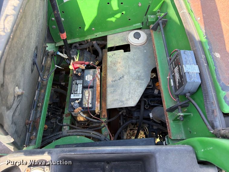 image for item FK3725 2005 John Deere 1435 Series II lawn mower