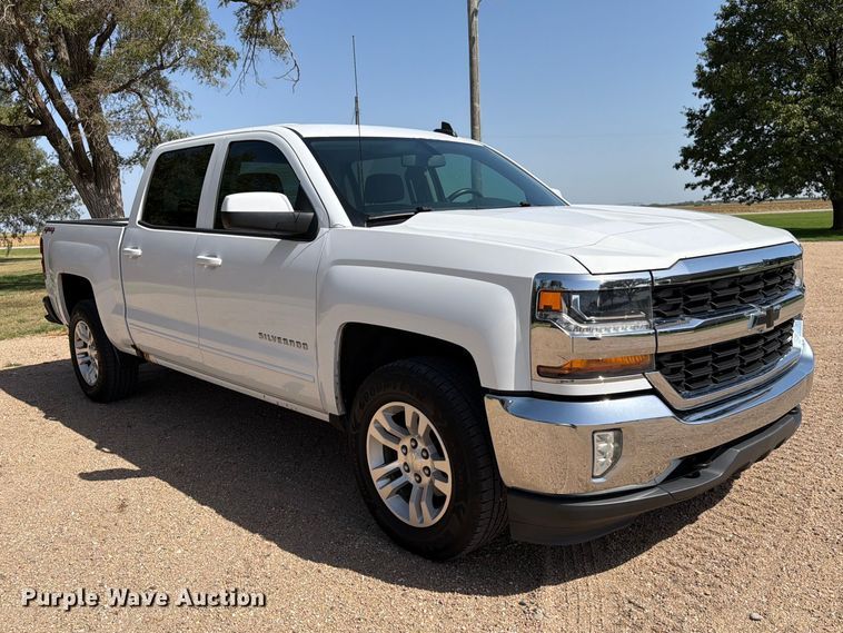 image for item FK3726 2016 Chevrolet Silverado 1500 Crew Cab pickup truck