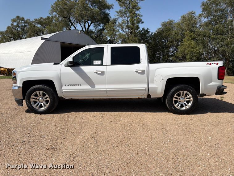 image for item FK3726 2016 Chevrolet Silverado 1500 Crew Cab pickup truck