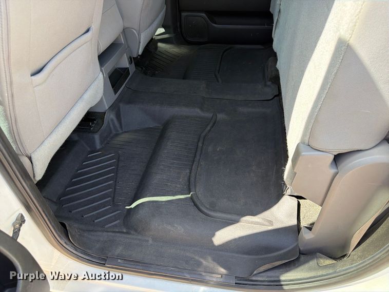 image for item FK3726 2016 Chevrolet Silverado 1500 Crew Cab pickup truck