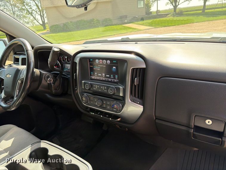 image for item FK3726 2016 Chevrolet Silverado 1500 Crew Cab pickup truck