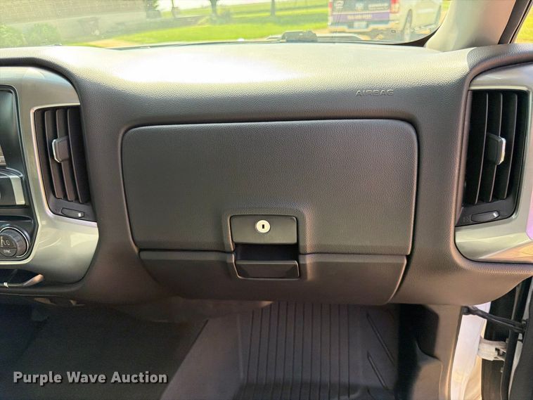 image for item FK3726 2016 Chevrolet Silverado 1500 Crew Cab pickup truck