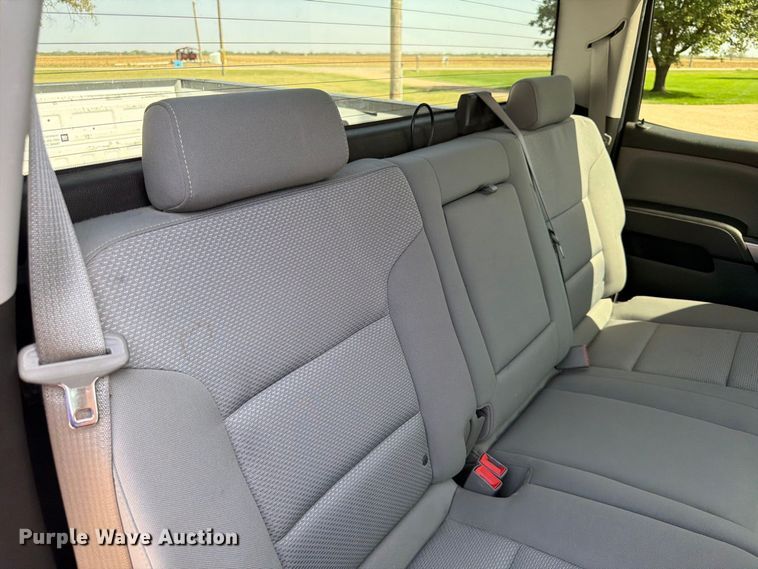 image for item FK3726 2016 Chevrolet Silverado 1500 Crew Cab pickup truck