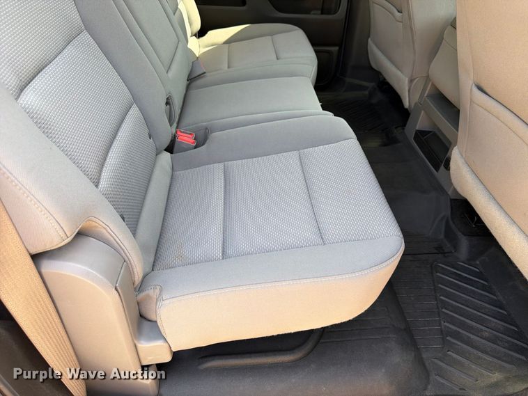 image for item FK3726 2016 Chevrolet Silverado 1500 Crew Cab pickup truck