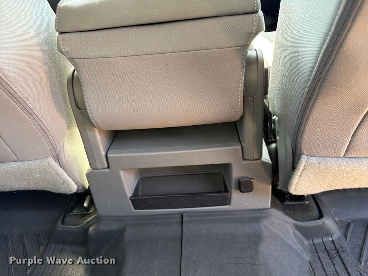 image for item FK3726 2016 Chevrolet Silverado 1500 Crew Cab pickup truck