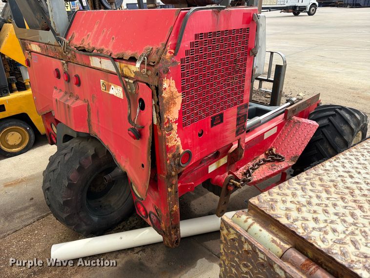 image for item FK3788 2003 Moffett M5500 forklift